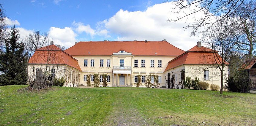Schloss Hoppenrade, Löwenberger Land, Germany
